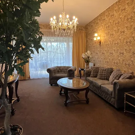 Villa Hotel Theresa-3